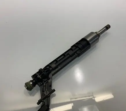 Porsche Macan (95B) Fuel injector 06M906036K