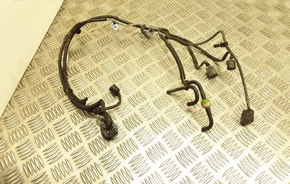 Mazda 6 Fuel injector wires 