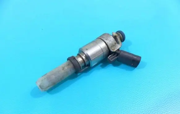 Skoda Yeti (5L) Fuel injector 0261500074 IMPRK1215349