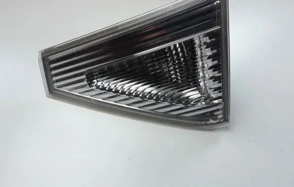 Subaru Impreza III Tailgate rear/tail lights 13220024