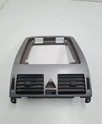 Volkswagen Touran I Dash center air vent grill 1T1819728D