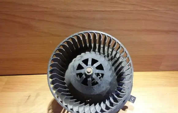 Alfa Romeo 156 Heater fan/blower 1736002101