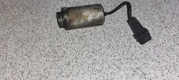 BMW 7 E38 Turbo solenoid valve 1703720