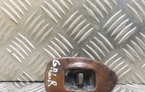 Subaru Legacy Electric window control switch
