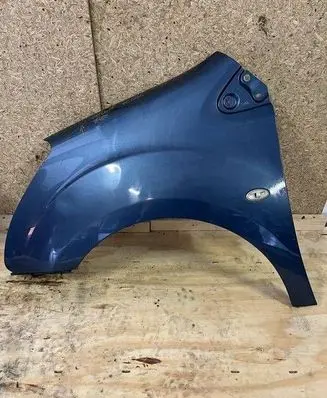 Peugeot Partner III Fender 121212