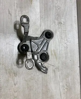 Mercedes-Benz C W204 ABS pump bracket A2044300130