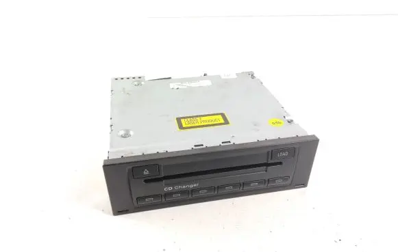 Audi A3 S3 8P CD/DVD changer 8E0035111D