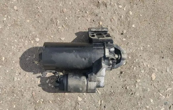 BMW 5 F10 F11 Starter motor 0001148010 1241857038301 857038301