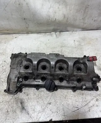 Toyota Corolla Verso E121 Rocker cam cover 112010R011