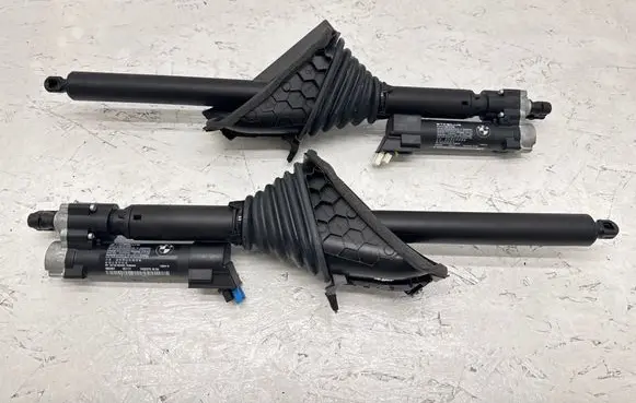BMW 4 F36 Gran coupe Tailgate/trunk strut/damper 7432375 7432376