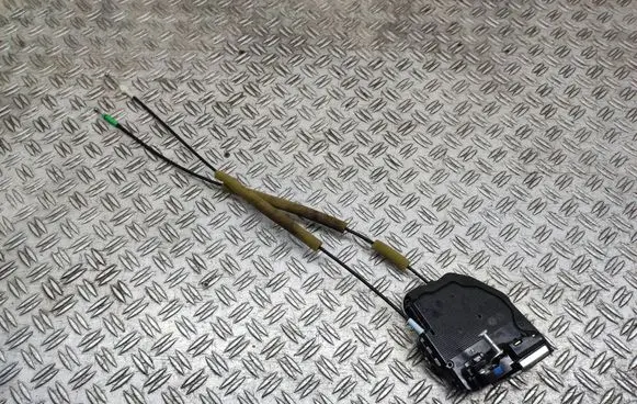 Toyota Camry Rear door lock A084219