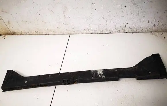 Audi A6 S6 C6 4F Rear bumper mounting bracket 4F9807329