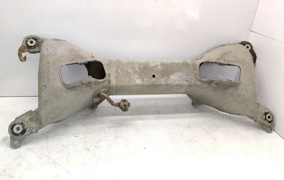 Peugeot 407 Rear subframe 9640718710 9640718610