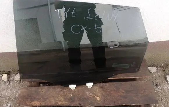 Mazda CX-5 II Rear door window glass 