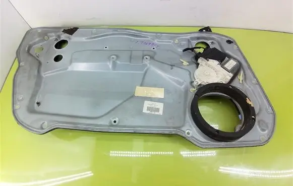 Seat Ibiza III (6L) Front door window regulator with motor 