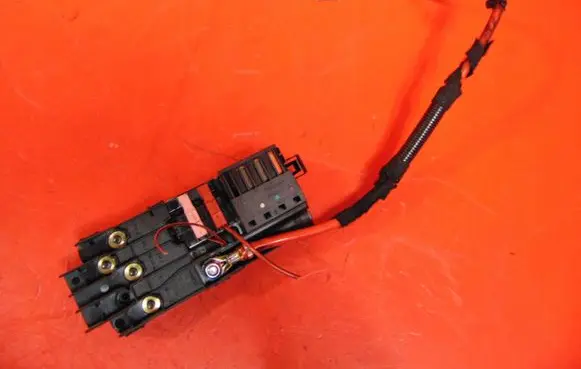 Mercedes-Benz R W251 Positive wiring loom 2115452601