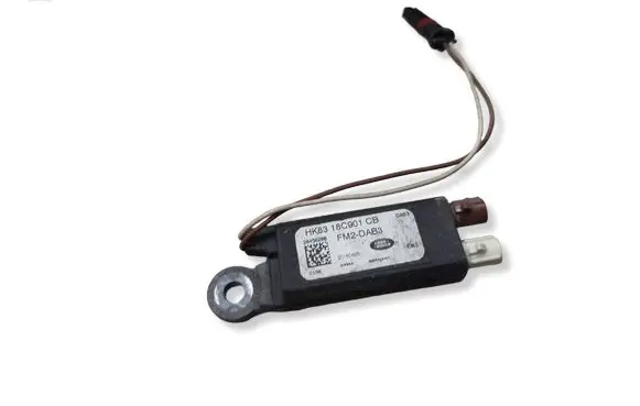 Jaguar F-Pace Aerial antenna amplifier HK8318C901CB
