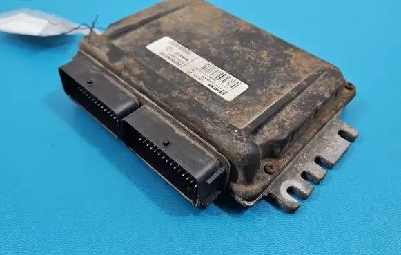 Renault Megane I Engine control unit/module ECU 8200046162 IMPRK1532715