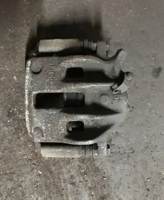 Peugeot 406 Front brake caliper
