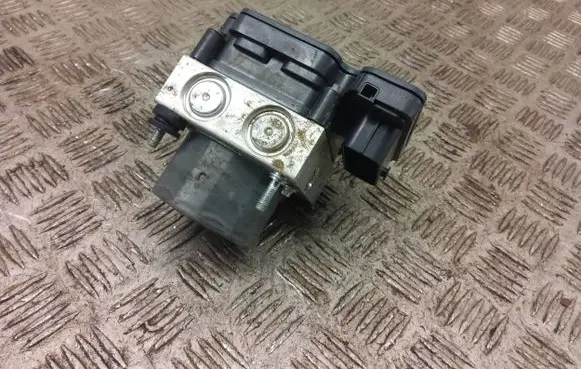Smart ForFour II W453 ABS Pump 2265106516
