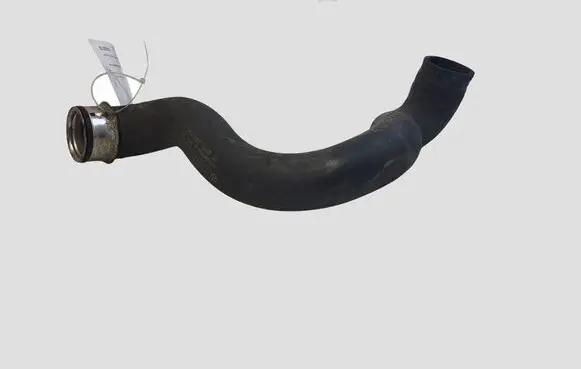 Mercedes-Benz C W204 Engine coolant pipe/hose A2045013082