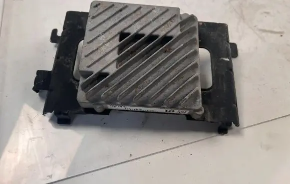 Dodge RAM Sound amplifier 68312240AH