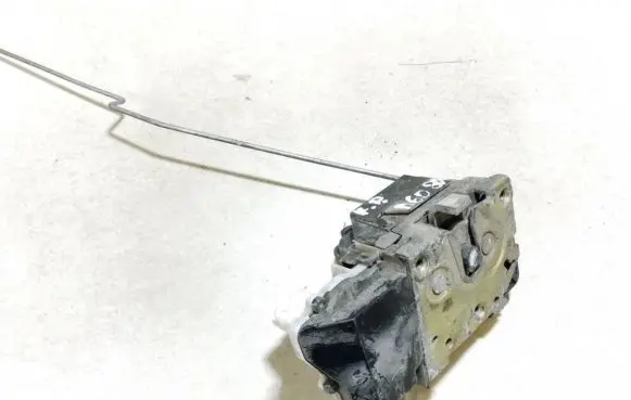 Citroen C5 Front door lock