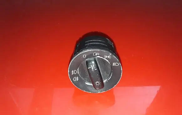 Volkswagen Golf V Light switch 1K0941431A 748500260000