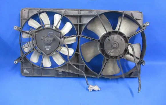 Electric radiator cooling fan