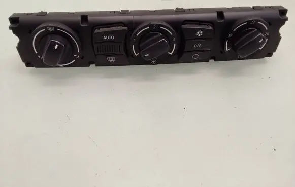 BMW 5 E60 E61 Climate control unit 6411695682601