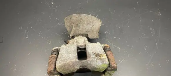 Volkswagen Golf III Front brake caliper 1H0615194B
