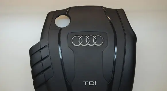 Audi A6 S6 C7 4G Engine cover (trim) 03L103925AB