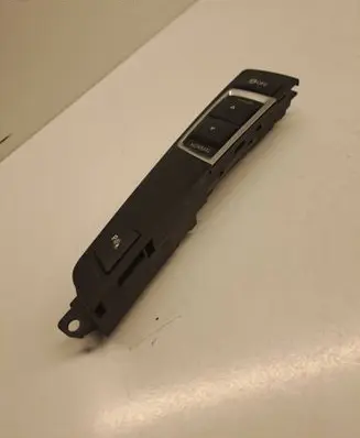 BMW 5 F10 F11 ESP (stability program) switch 9202936 10755210 10014182