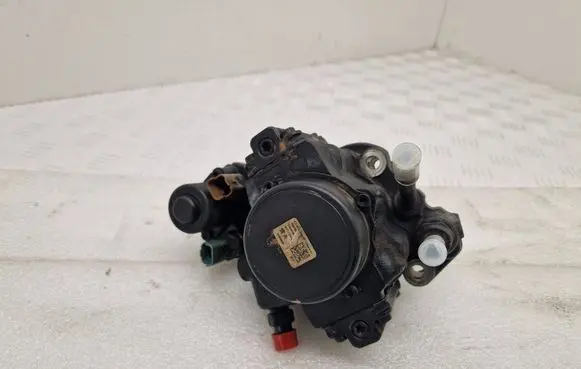 Peugeot 508 RXH Fuel injection high pressure pump 9678086680 2830788 0194487BG