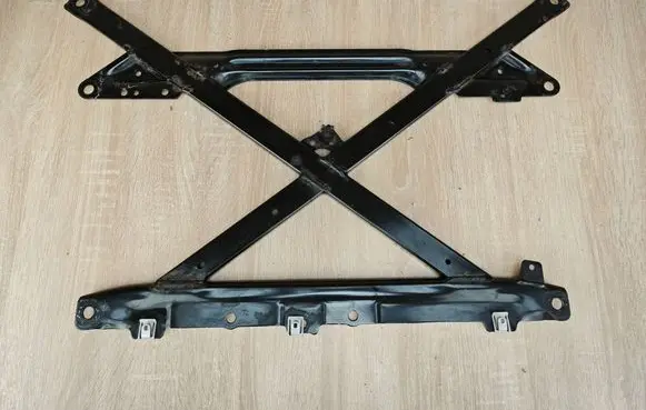 Audi Q5 SQ5 8R Front subframe 8K1399345E
