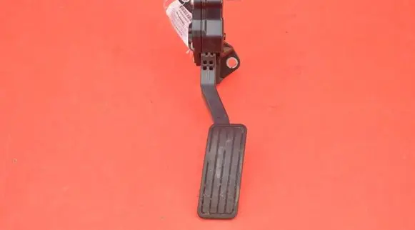 Subaru Forester SH Accelerator throttle pedal 36010AG140