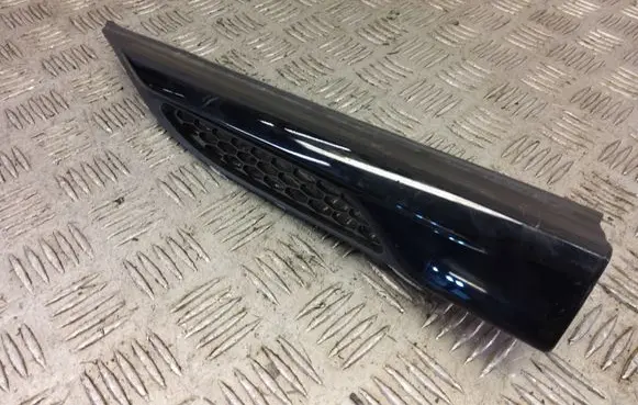 Land Rover Range Rover Evoque L538 Fender grill BJ32280B11