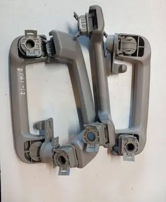 Volvo V60 A set of handles for the ceiling 31305679 31305680