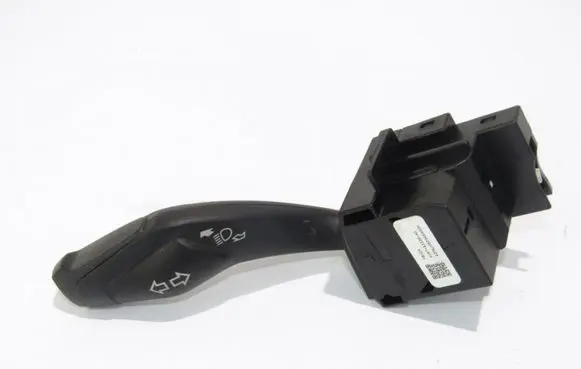 Ford Focus Light switch AV6T13335AD