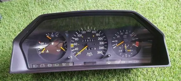 Mercedes-Benz E W124 Speedometer (instrument cluster) 1244402347