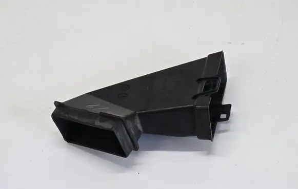 BMW X7 G07 Rain gutter 7434887