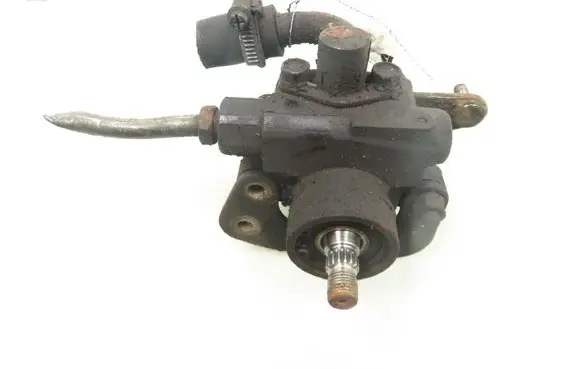 Nissan King Cab, Navara Power steering pump