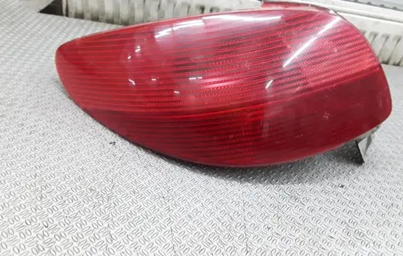 Peugeot 206 Rear/tail lights