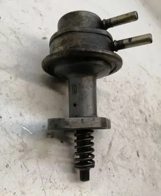 Ford Transit Mechanical fuel pump 954F9350AB