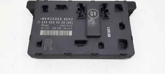 Mercedes-Benz Vito Viano W639 Door control unit/module A6398200326
