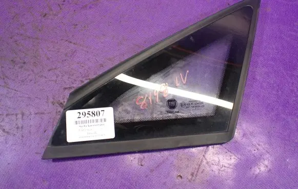 Fiat Linea Rear side window