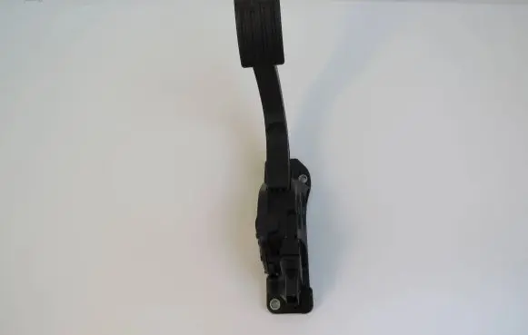 Volvo V40 Accelerator throttle pedal 31280595