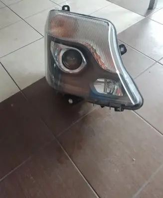 Mercedes-Benz Sprinter W906 Headlight/headlamp A9068206300