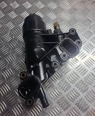 Opel Vivaro Oil filter mounting bracket 70375888
