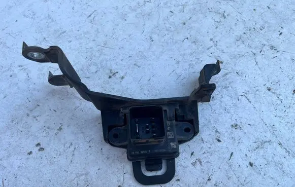 Ford Transit Custom Glow plug pre-heat relay JX6112B533AA